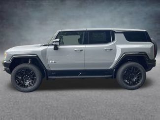 New 2025 GMC Hummer EV 2X AWD/4WD video 2