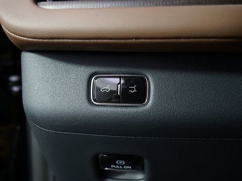 New 2026 Lincoln Navigator Reserve AWD/4WD image 25