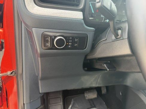 Used 2024 Ford Maverick XLT w/ XLT Luxury Package FWD image 12