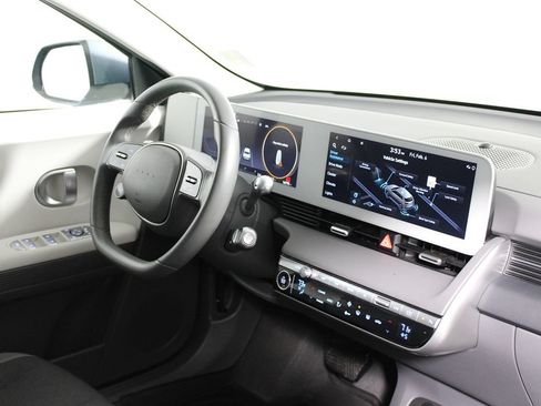 Used 2024 Hyundai Ioniq 5 SE RWD image 14