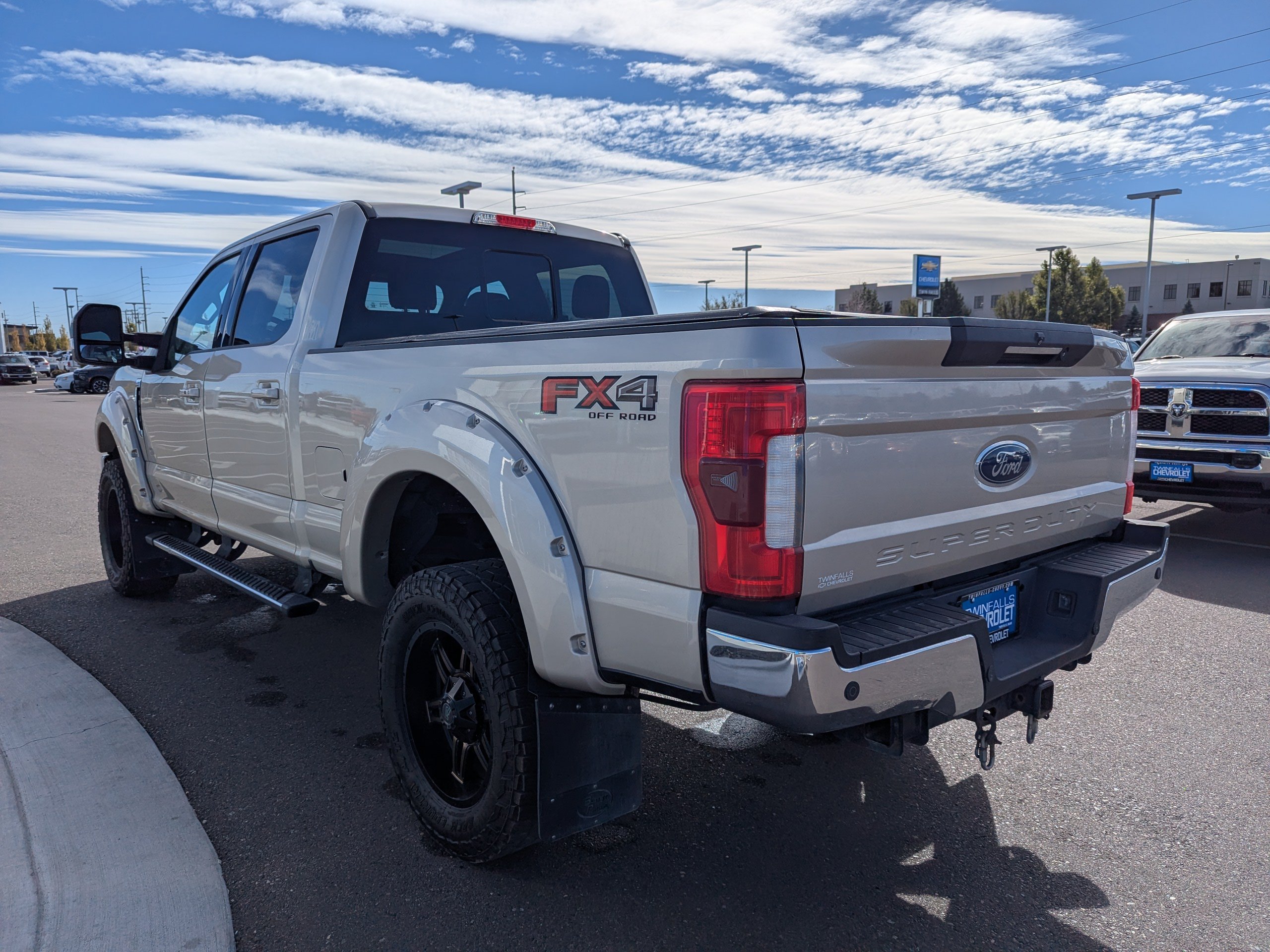 Used 2017 Ford F350 Lariat w/ Lariat Ultimate Package AWD/4WD image 33