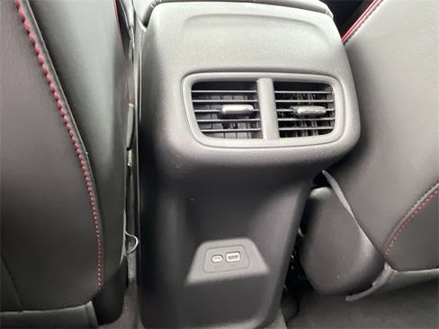 Certified 2023 Buick Envision Essence w/ Sport Touring Package image 21