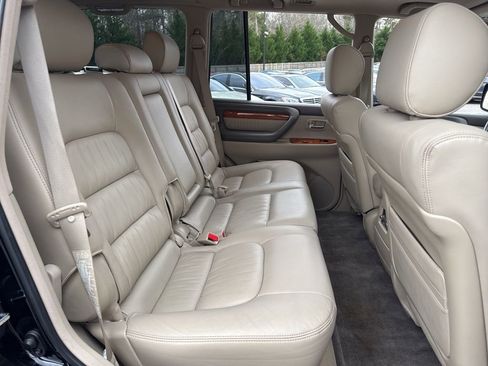 Used 2006 Lexus LX 470 4WD image 9