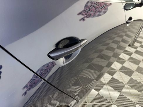 Used 2023 MAZDA MAZDA3 s image 30