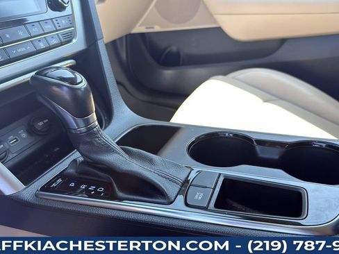 Used 2015 Hyundai Sonata Limited w/ Option Group 05 FWD image 28