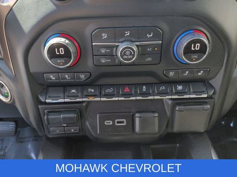 Used 2022 Chevrolet Silverado 1500 High Country w/ LPO, Dark Essentials Package AWD/4WD image 18