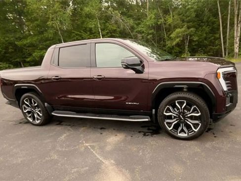 New 2025 GMC Sierra EV Denali image 3