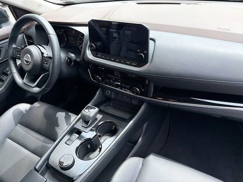 Certified 2023 Nissan Rogue SL w/ SL Premium Package AWD/4WD image 35