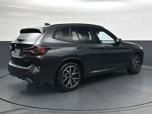 Used 2022 BMW X3 xDrive30i w/ M Sport Package 2 AWD/4WD image 4
