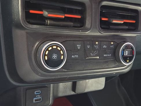 Used 2022 Ford Maverick XLT FWD image 13