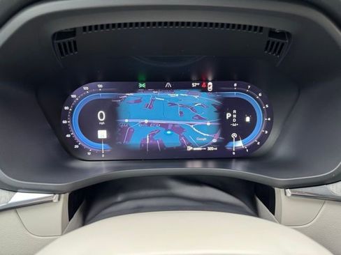 Used 2023 Volvo XC60 B5 Plus w/ Climate Package image 10