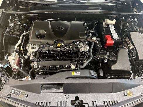 Used 2022 Toyota Camry SE w/ Convenience Package FWD image 31