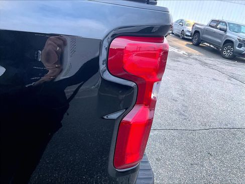 Certified 2024 Chevrolet Silverado 1500 High Country w/ High Country Premium Package image 35