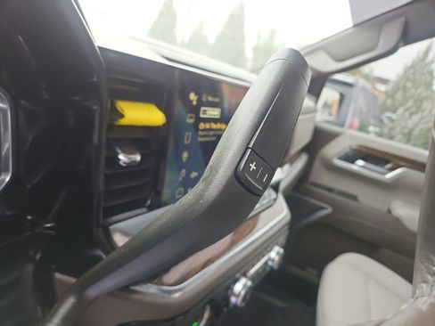 Used 2023 GMC Sierra 1500 SLE AWD/4WD image 23