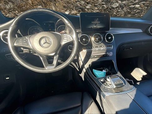 Used 2019 Mercedes-Benz GLC 300 GLC 300 w/ Multimedia Package image 14
