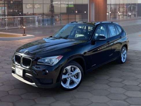 Used 2014 BMW X1 xDrive35i image 2