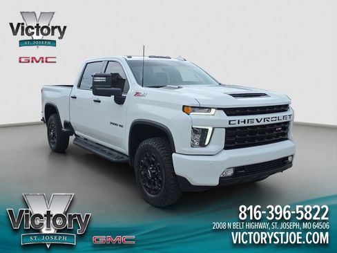 Used 2022 Chevrolet Silverado 3500 LTZ w/ LTZ Plus Package AWD/4WD image 1