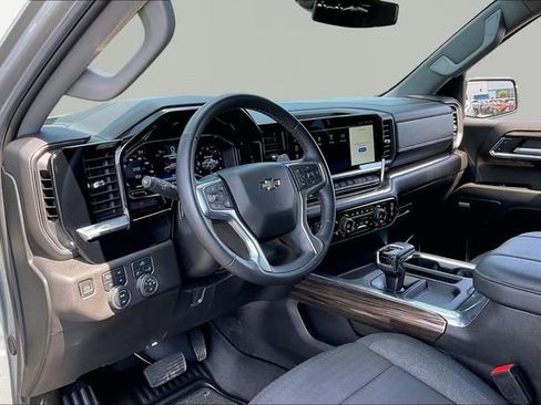 Used 2024 Chevrolet Silverado 1500 RST w/ Convenience Package II AWD/4WD image 12