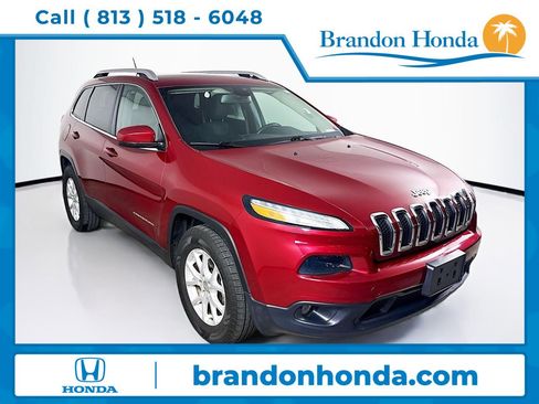Used 2015 Jeep Cherokee Latitude AWD/4WD image 1