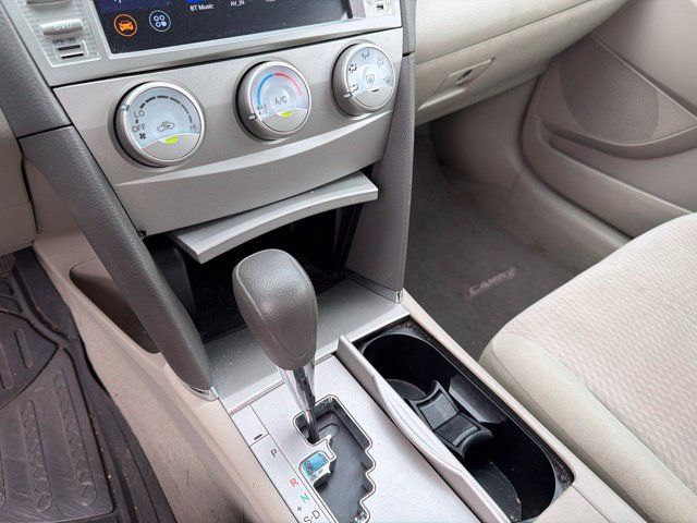 Used 2011 Toyota Camry LE w/ LE Extra-Value Pkg FWD image 9