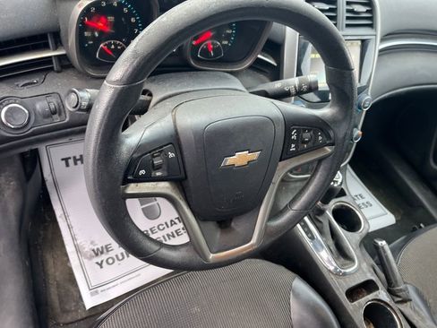 Used 2016 Chevrolet Malibu LT image 11