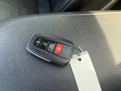 Used 2020 Toyota Camry XSE FWD image 48