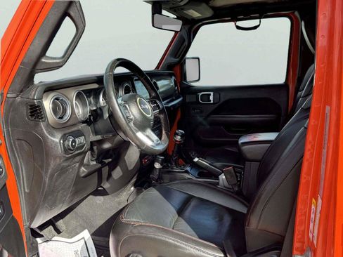 Used 2018 Jeep Wrangler Unlimited Rubicon AWD/4WD image 23