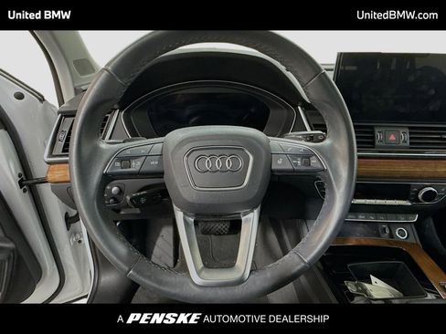 Used 2023 Audi Q5 2.0T Prestige w/ Prestige Package image 6