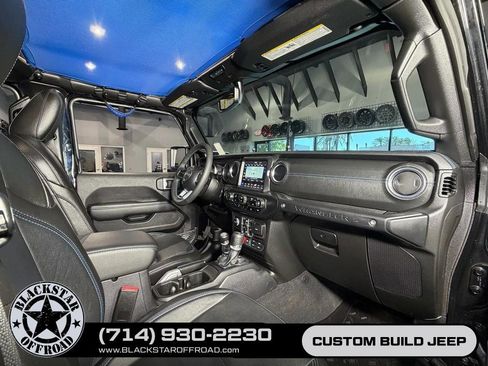 Used 2023 Jeep Wrangler Unlimited Rubicon 4xe AWD/4WD image 27
