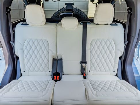 Used 2023 Ford Bronco Heritage Edition image 35