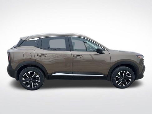 New 2026 Nissan Kicks SV w/ SV Premium Package AWD/4WD image 6