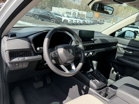 Used 2023 Honda CR-V LX image 15