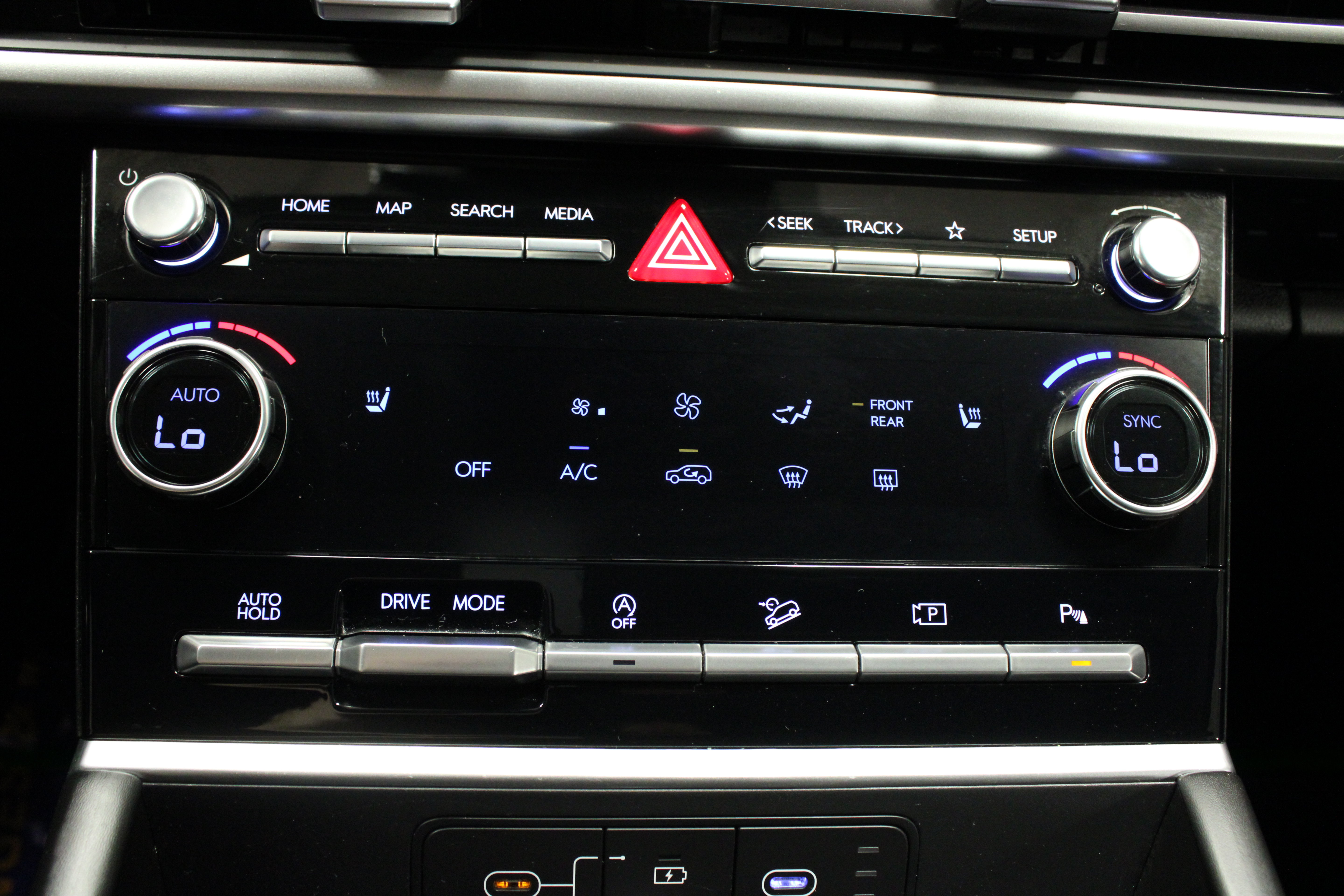 Used 2026 Hyundai Santa Fe SEL FWD image 29