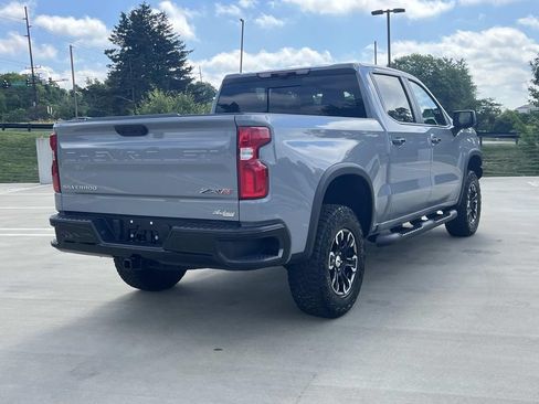 Used 2025 Chevrolet Silverado 1500 ZR2 w/ Technology Package AWD/4WD image 5
