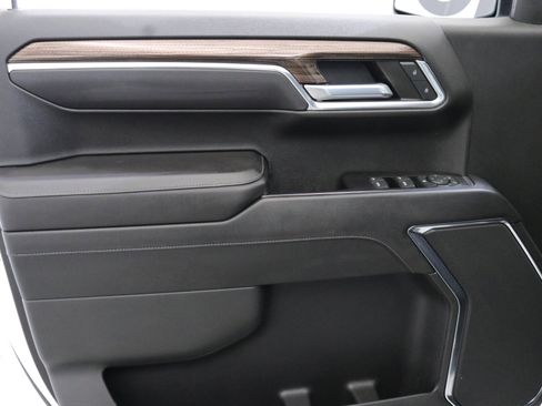 Used 2022 Chevrolet Silverado 1500 LT Trail Boss image 21