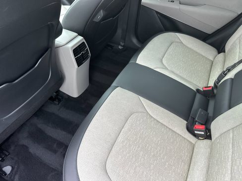 Certified 2023 Kia Niro Wave image 12