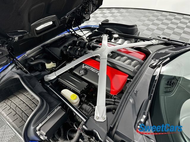 Used 2013 SRT Viper GTS w/ GTS Laguna Interior Pkg RWD image 35