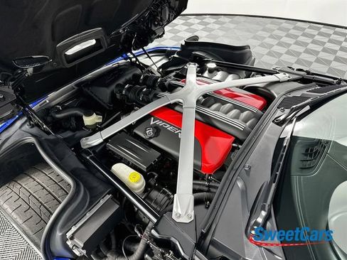 Used 2013 SRT Viper GTS w/ GTS Laguna Interior Pkg RWD image 35