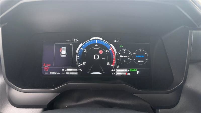 Used 2024 Toyota Sequoia Platinum AWD/4WD image 30