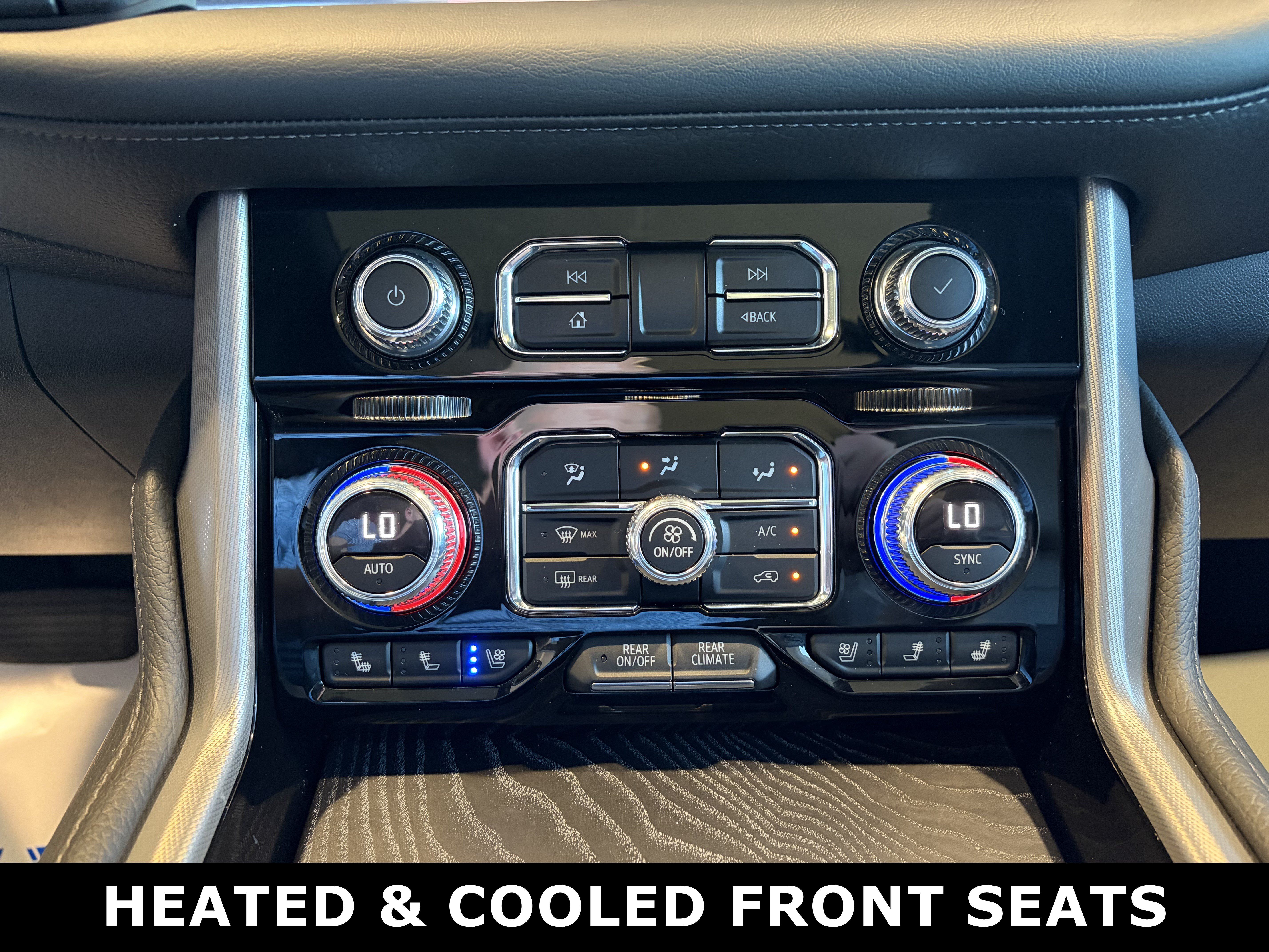 Used 2021 GMC Yukon Denali w/ Denali Premium Package AWD/4WD image 24