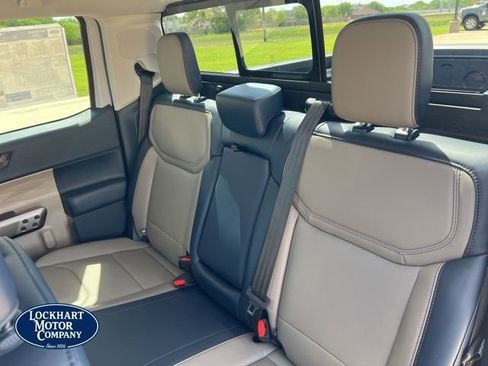 New 2026 Ford Maverick Lariat image 19