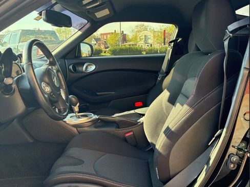 Used 2020 Nissan 370Z Coupe image 5