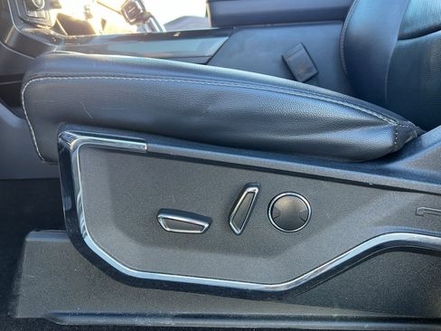 Used 2021 Ford F150 Lariat w/ Equipment Group 502A High image 19