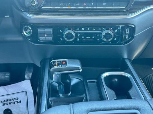 Certified 2022 Chevrolet Silverado 1500 RST AWD/4WD image 14