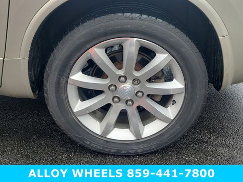 Used 2015 Buick Enclave Premium w/ Experience Buick Package image 8