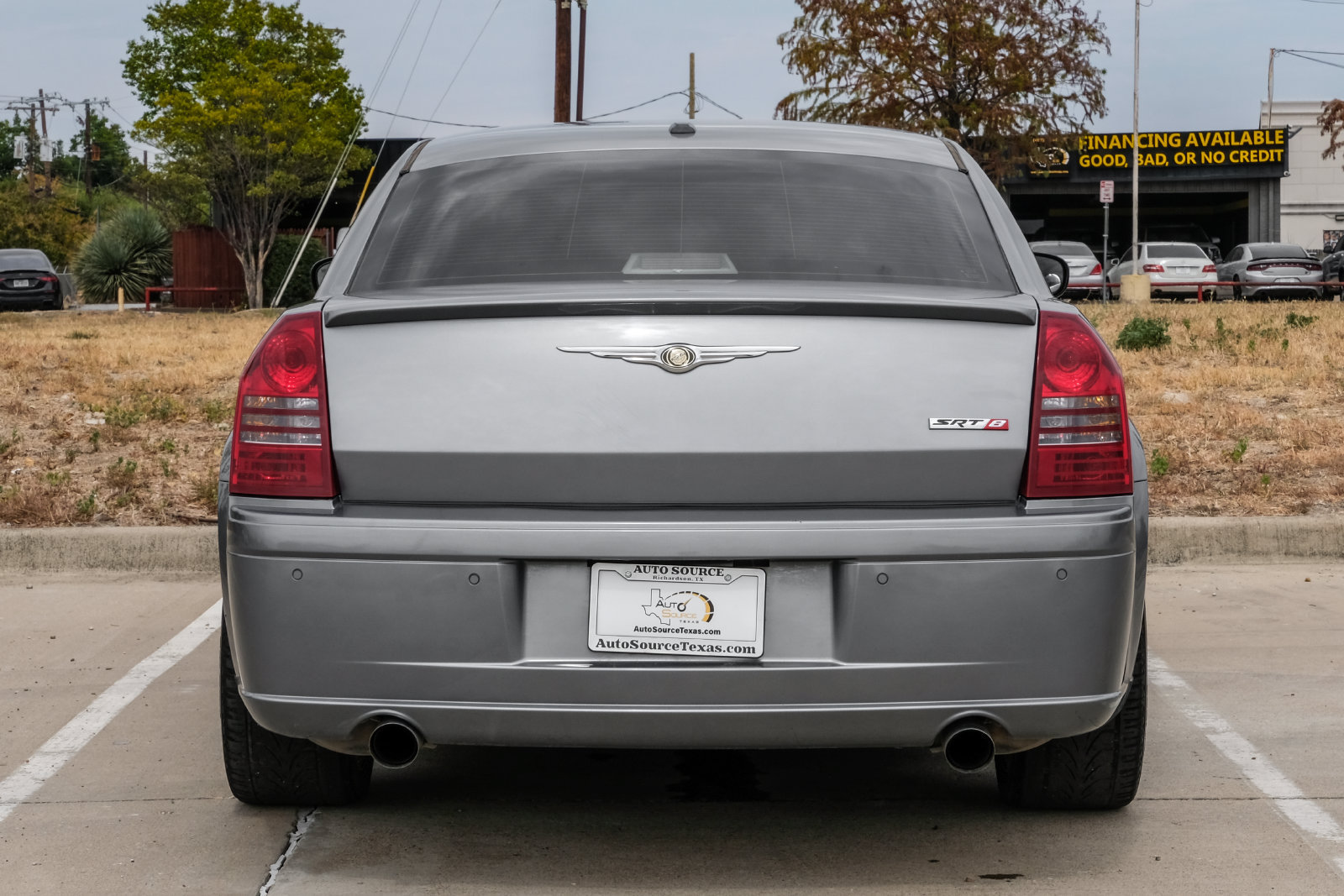 Used 2006 Chrysler 300 SRT8 w/ SRT Option Group II RWD image 8