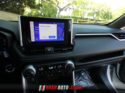 Used 2023 Toyota RAV4 AWD Hybrid image 58