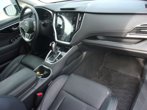 Used 2024 Subaru Outback Limited AWD/4WD image 13
