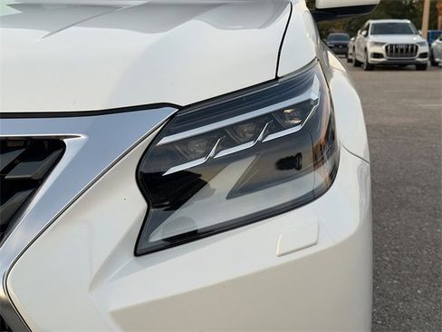 Used 2022 Lexus GX 460 Luxury image 9