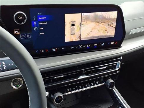 New 2026 Chevrolet Traverse LT w/ Driver Confidence Package image 22